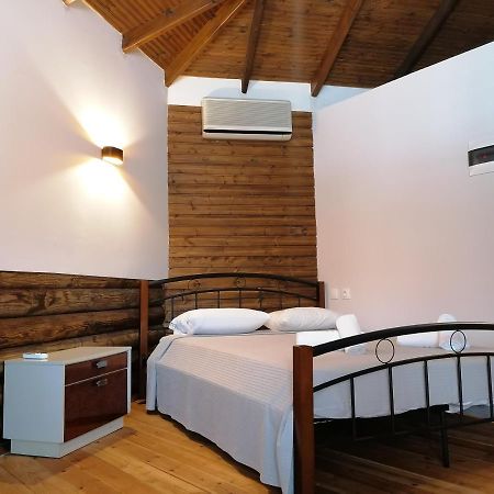 מלון קראמוטי Wooden House מראה חיצוני תמונה